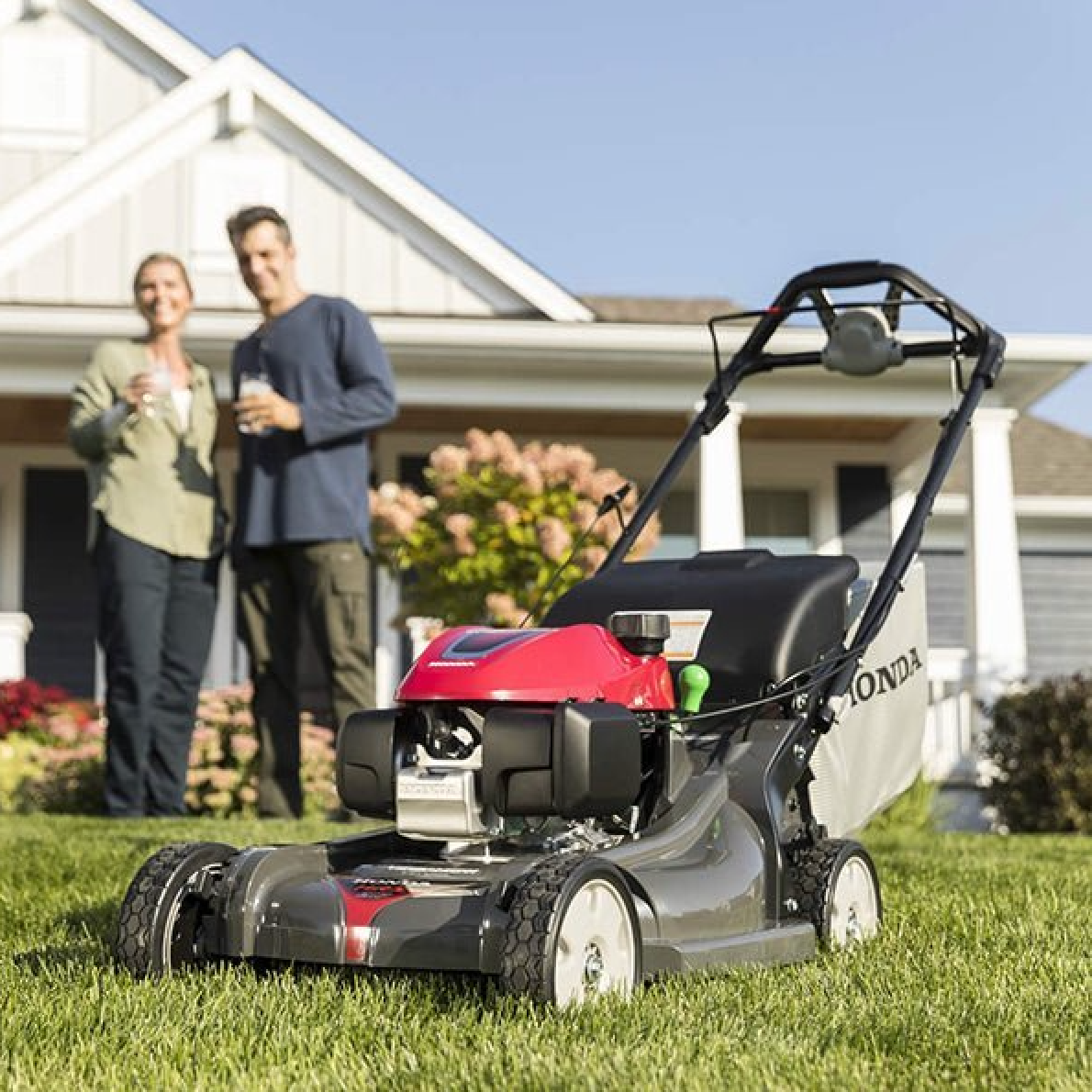 Honda HRX217K5VKA 21 in. Self-Propelled Gas Lawn Mower, Versamow 4-in-1